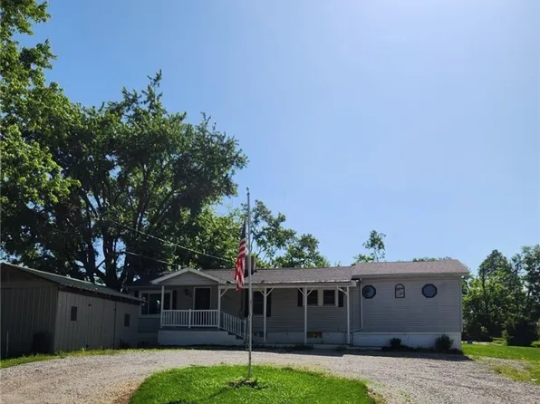 586 N Helm Street, Paoli, IN 47454