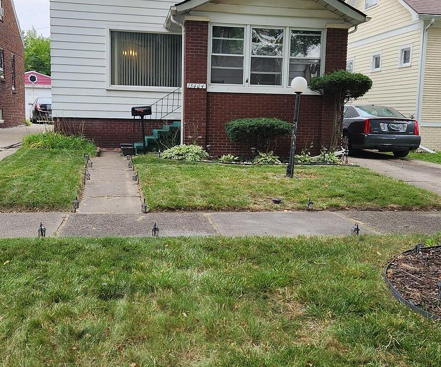 1st image of 15404 Normandy St