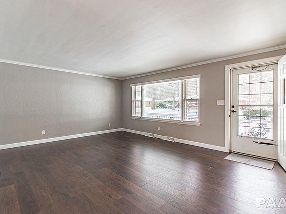 5th image of 4021 N Brookridge Pl