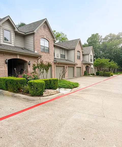 Chappell Oaks Apartments — Photo 9
