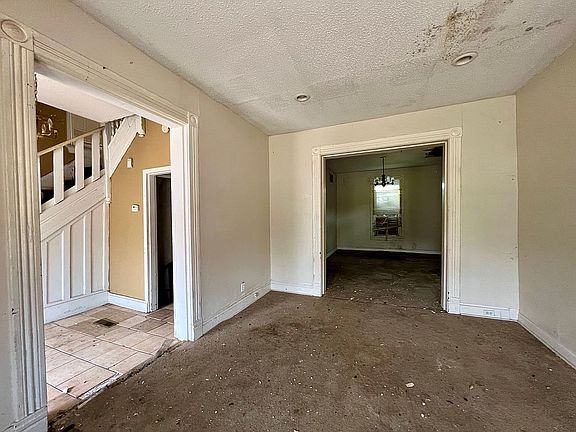 5th image of 4711 Cupples Pl