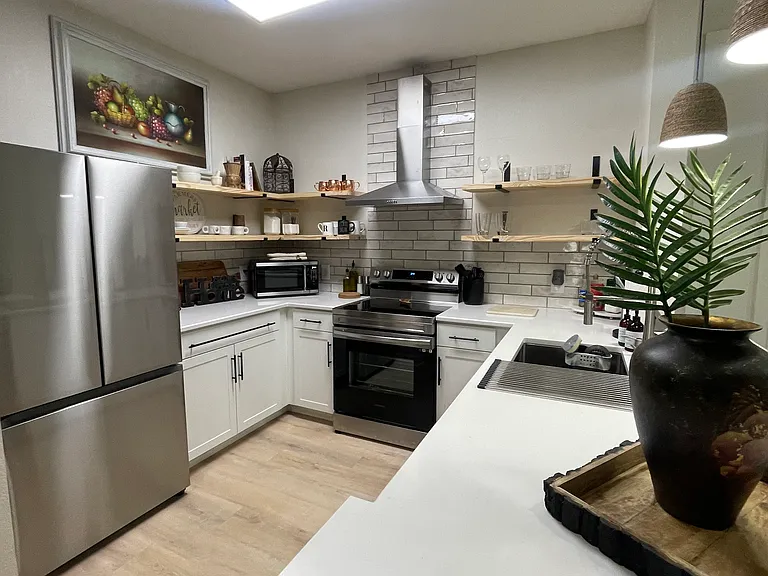 3176 Feltrim Pl #302 — Photo 7
