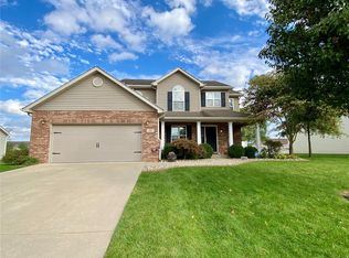 424 Fieldview Dr, Smithton, IL 62285
