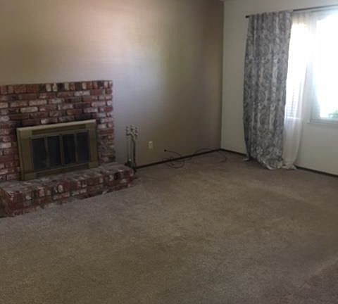5th image of 1920 Rohrer Dr