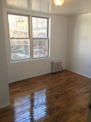 Rented by Grand & Co. | media 23