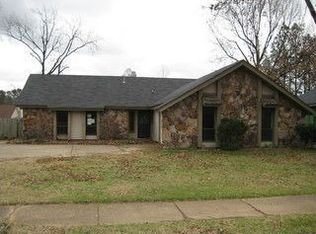 4562 Trout Valley Dr, Memphis, TN 38141