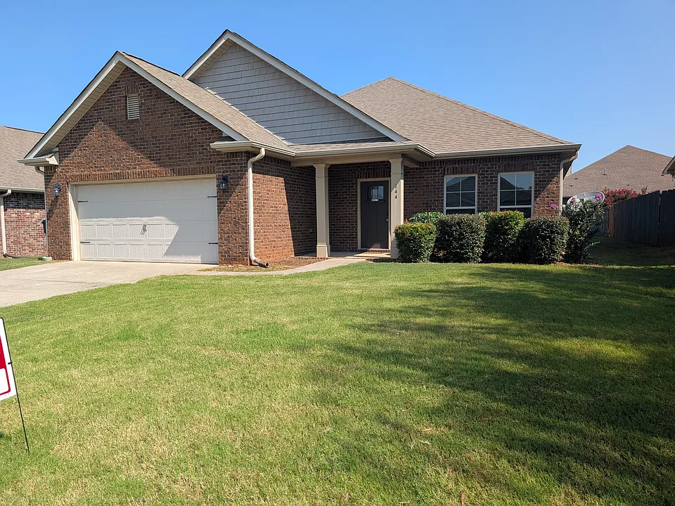 144 Kenton Ln