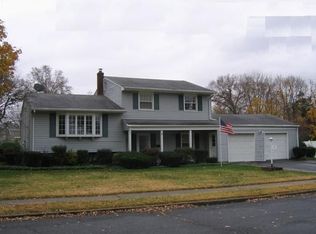 15 Brick Rd, South Plainfield, NJ 07080