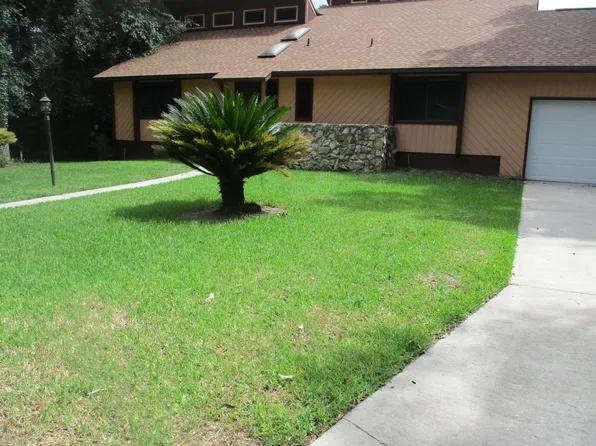 1631 NW 94th St, Gainesville, FL 32606