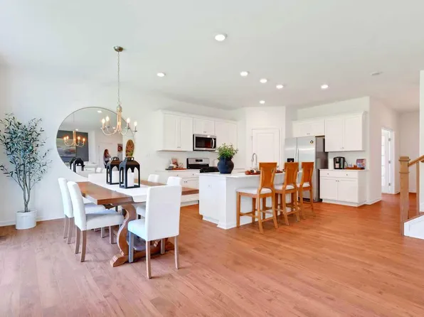 3049 Martha Way, Pennsburg, PA 18073