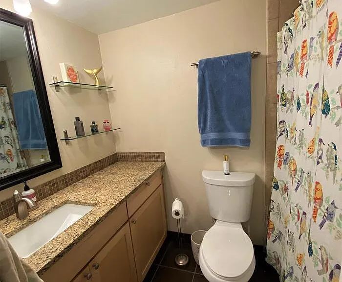 700 N Washington St #209 — Photo 24