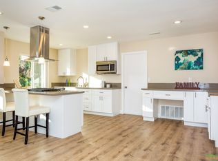 361 Retreat Ct, Fallbrook, CA 92028