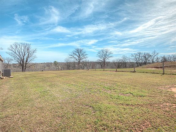 2nd image of 1650 Hayfield Rd