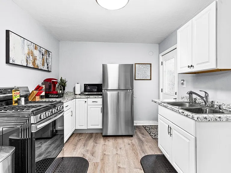 432 7th Avenue E 2br 1BA #1 — Photo 11