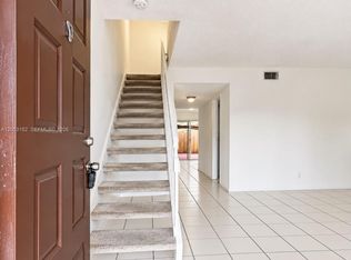 8261 NW 5th Ter APT 329, Miami, FL 33126
