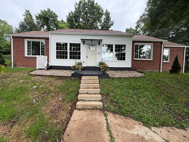 1211 Glenwood Dr — Photo 22