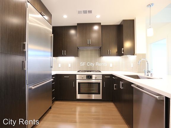 4th image of 2655 Bush St #414