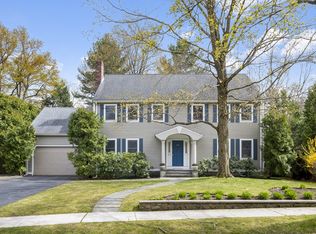 478 Clinton Rd #478, Brookline, MA 02445