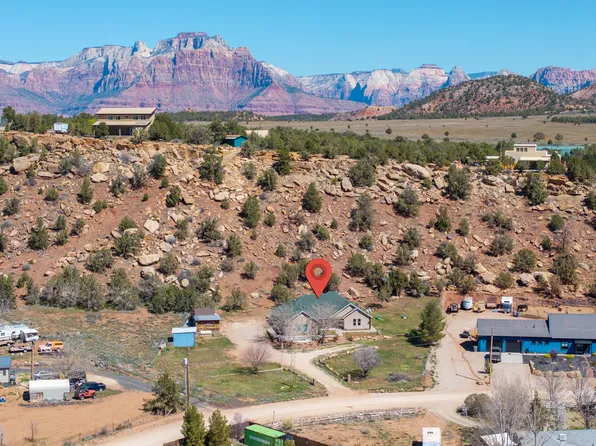 1892 N Golden Delicious Dr, Apple Valley, UT 84737