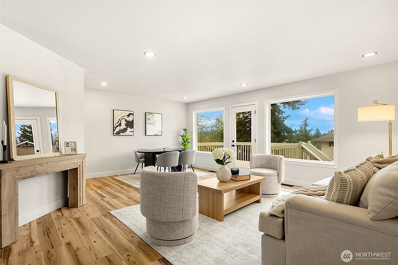 3rd image of 22057 SE 269th Place