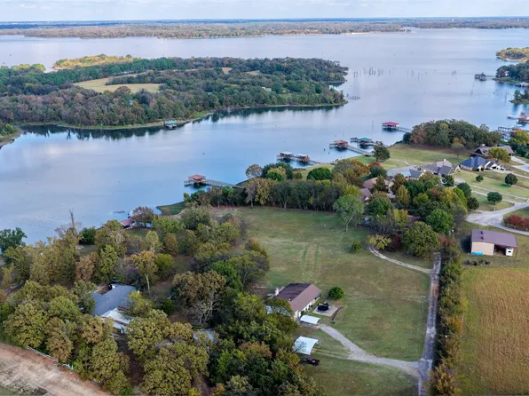 2482 Fm 2946, Emory, TX 75440