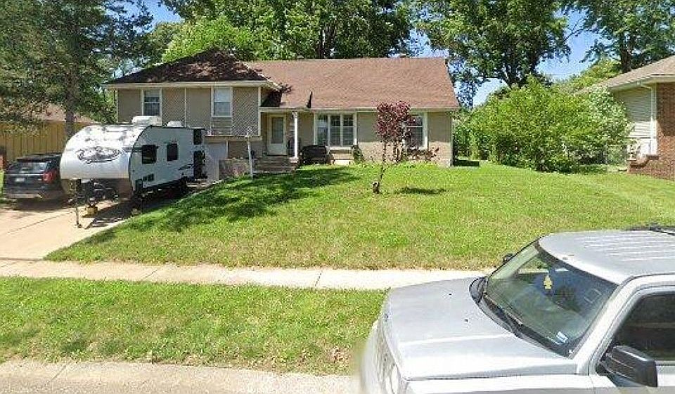 1st image of 7412 E 127th Pl