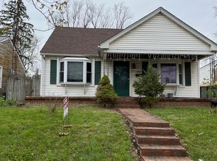 1045 Meadow Ln, Lexington, KY 40505