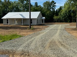 75 Redbreast Rd, Vienna, GA 31092