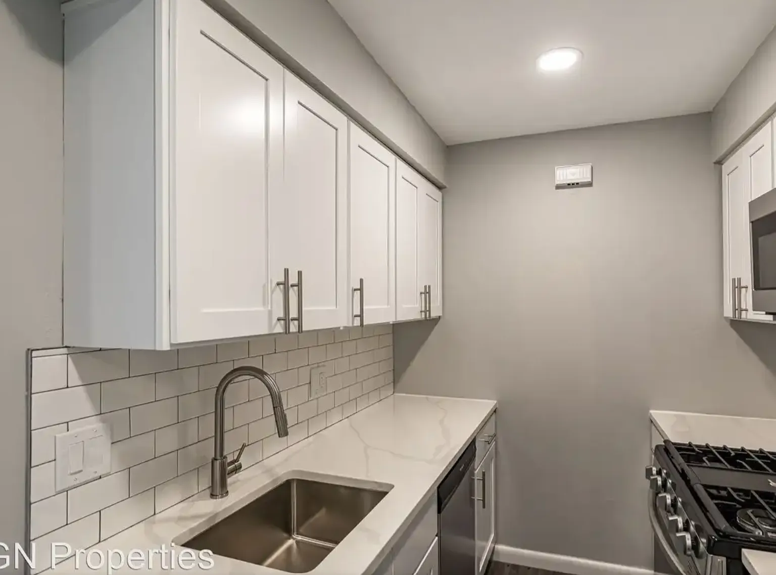 1 bed, $1,095 — Photo 3