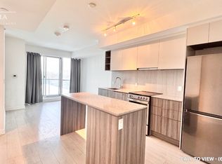 31 Tippett Rd #405, Toronto, ON M3H0C8