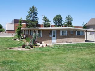 3888 S Eastwood Ln, Salt Lake City, UT 84109