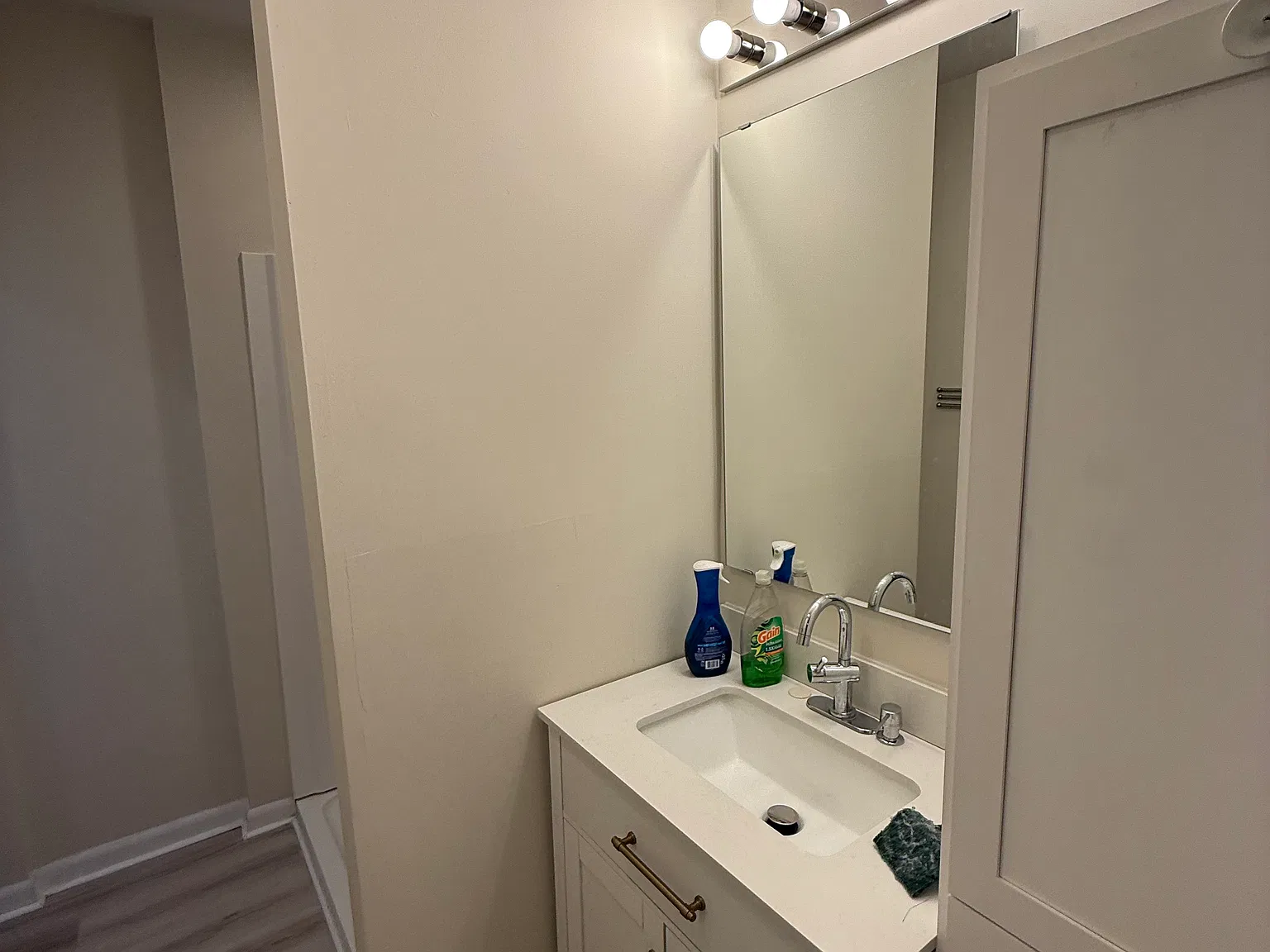 4 bed, 1368 sqft, $2,250 — Photo 4
