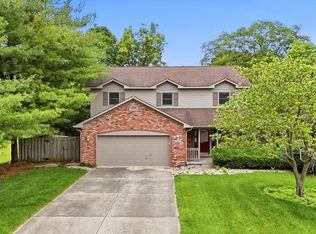 404 Tara Cir, Greenwood, IN 46142