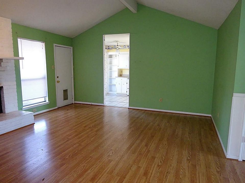 1st image of 3719 Chadwell Glen Ln