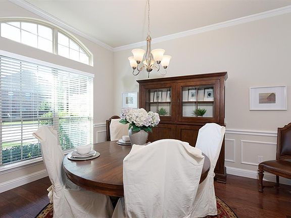 5th image of 1141 Breakwater Dr