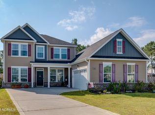 106 Holden Ct, Holly Ridge, NC 28445