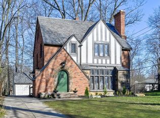 4073 Conover Rd, University Heights, OH 44118