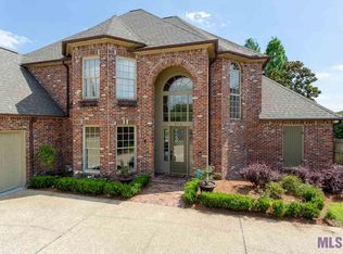 814 Grand Lakes Dr, Baton Rouge, LA 70810