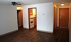 Rolling Hills Apartments — Photo 8