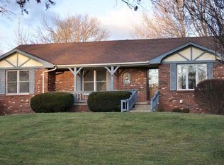 2710 Sue Dr, Jefferson City, MO 65109