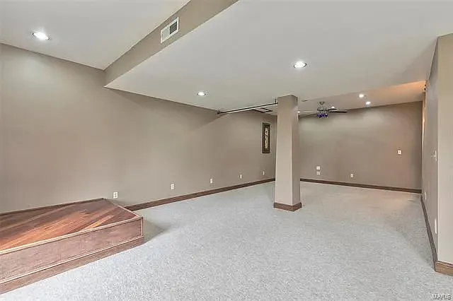 104 Montrose Ct #MAIN — Photo 7