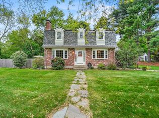 112 Indian Head Rd, Framingham, MA 01701