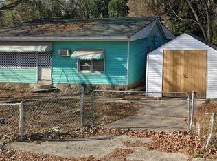 101 Gloria Dr, Jonesboro, GA 30236