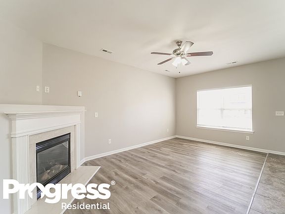 5th image of 15423 Chowning Tavern Ln