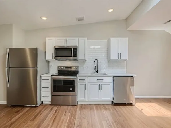 324 N Charles St Browns Arcade