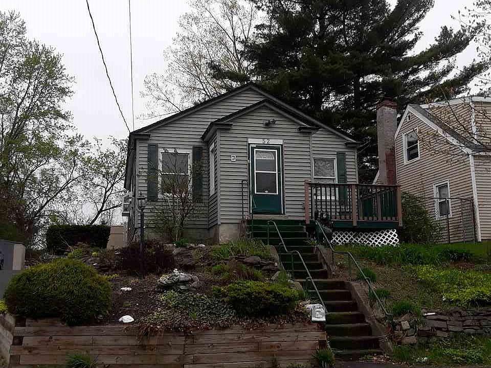 1st image of 52 Braintree St
