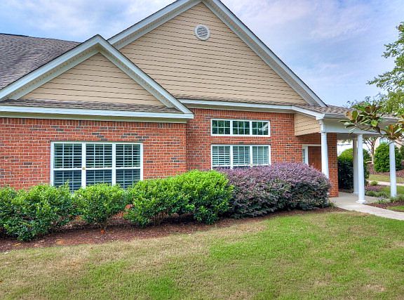 5th image of 1204 Amberley Dr