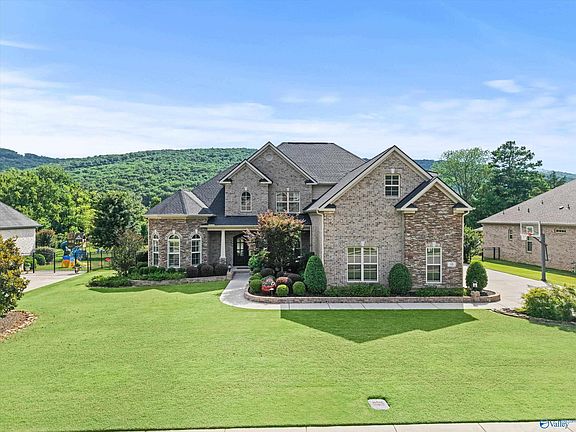 3rd image of 16 Taylors Brook Way
