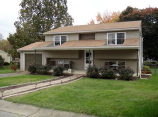 827 Fishermans Ln, Wrightsville, PA 17368