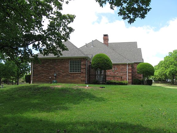 4th image of 1419 Latigo Ln
